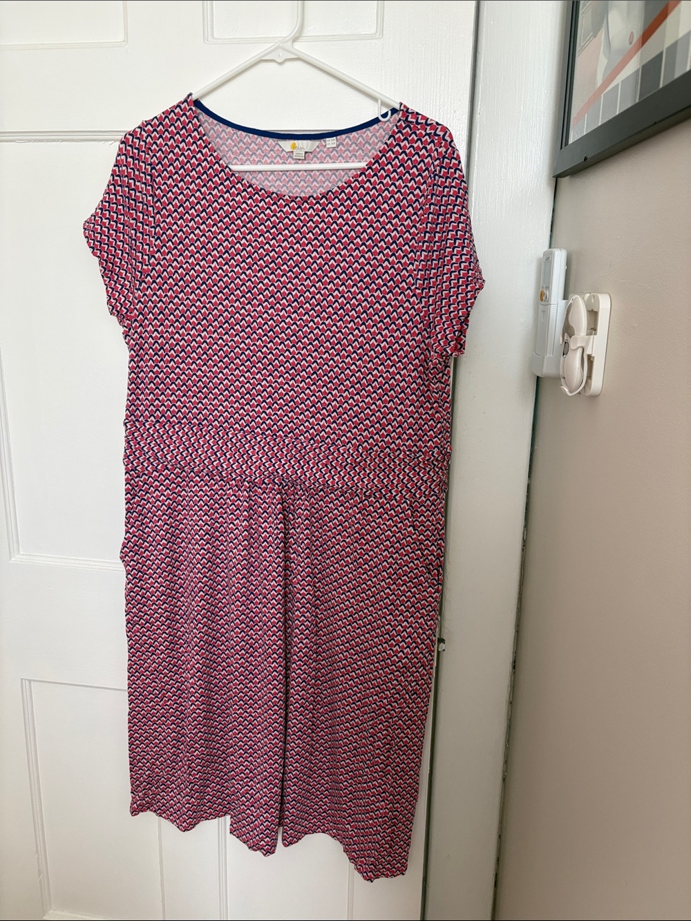 Boden Pink and Navy Printed Short Sleeve Midi Dress